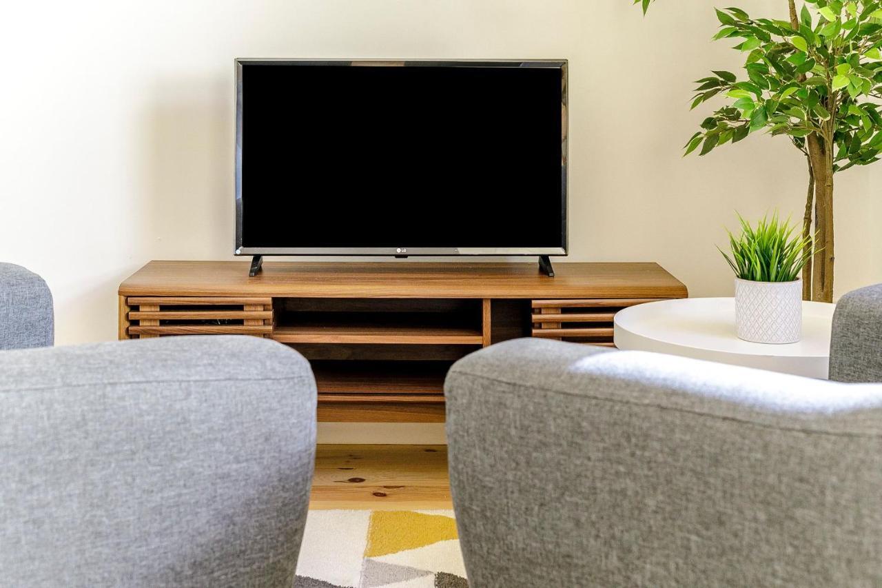 Lovelystay - Vila Burgaes ปอร์โต ภายนอก รูปภาพ