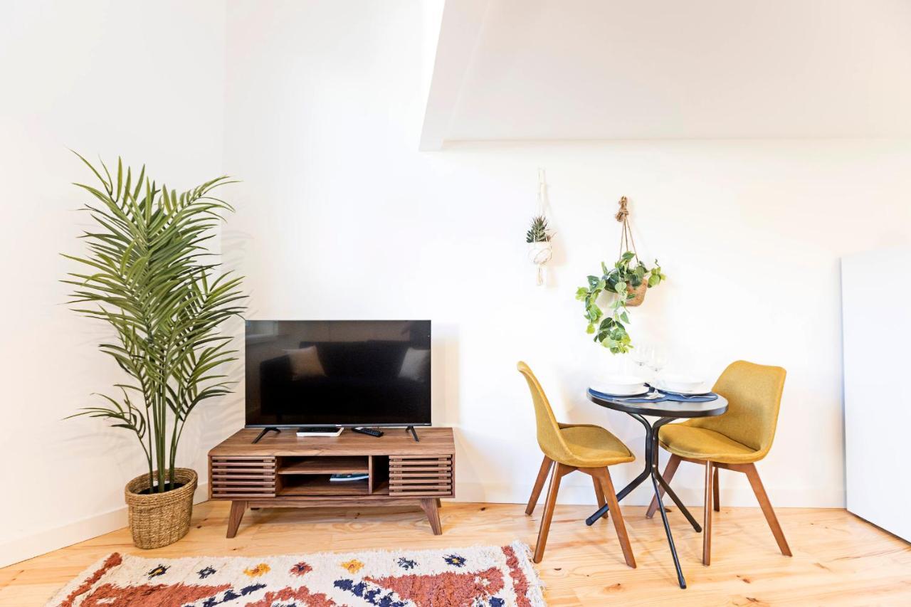 Lovelystay - Vila Burgaes ปอร์โต ภายนอก รูปภาพ
